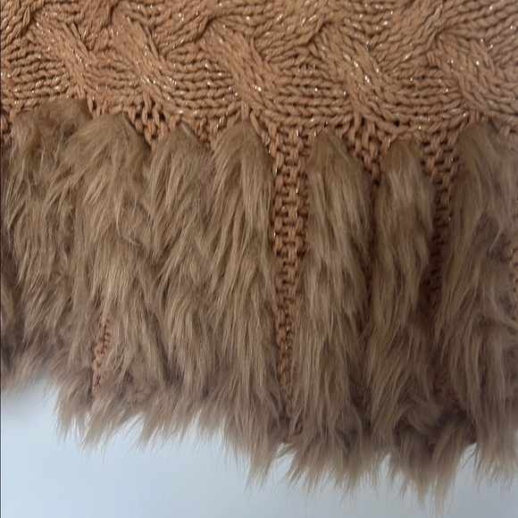 Lilly Pulitzer Tan Fur Vest Cozy Open Front Design - Picture 9 of 9